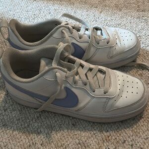 Nike Cream and Blue Casual Sneakers